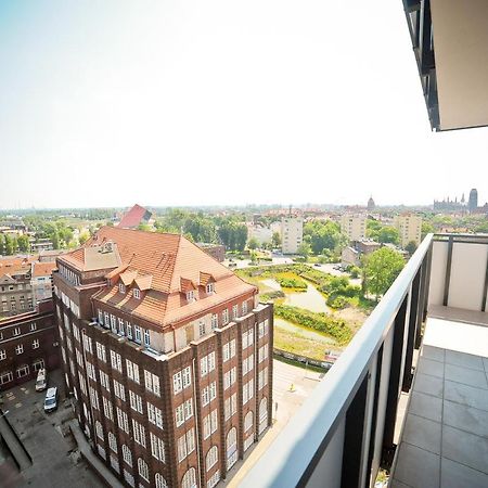 Grand Apartments - Three Bedrooms With Panorama Of The Old Town 格但斯克 外观 照片